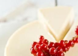 كعكة الجبن: ما هي القواعد والوصفات
