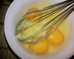 Млечни палачинки с дупки - прости рецепти за тънки палачинки, бързи и вкусни